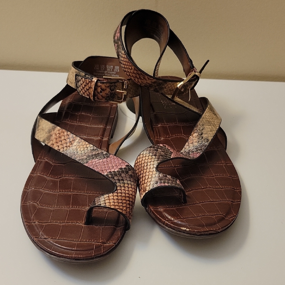 Stylish Women's Snakeskin Sandals